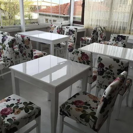 Artemis Old Отель 3*