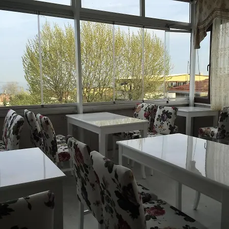 Otel Artemis Old